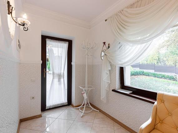 Вилла House In Львов Экстерьер фото